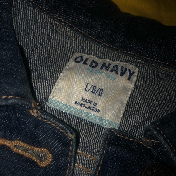 sleeveless jacket - Picture 2 of 3